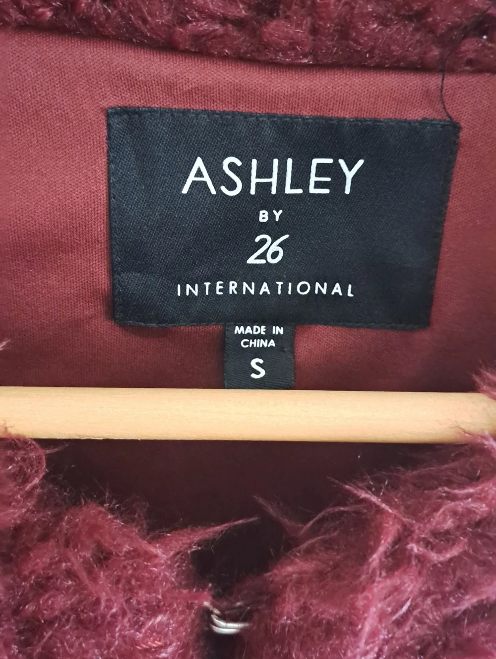 Ashley By 26 Maroon Shaggy Faux Fur Jacket - Fluffy Y2K Mob Wife Coat - Size S